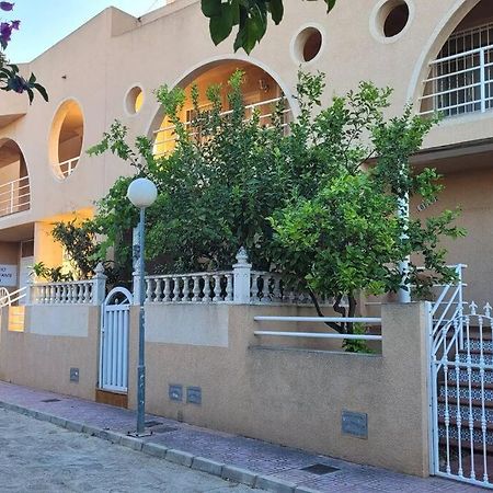 טורבייחה Belle Mar Sea View Studio מראה חיצוני תמונה