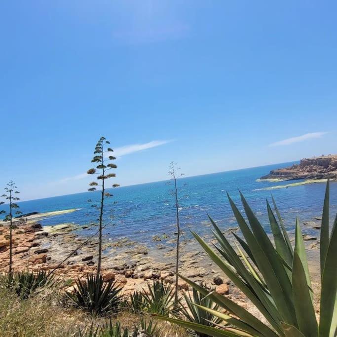 טורבייחה Belle Mar Sea View Studio מראה חיצוני תמונה