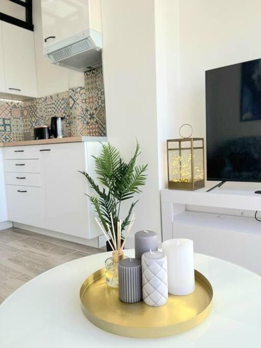 טורבייחה Belle Mar Sea View Studio מראה חיצוני תמונה